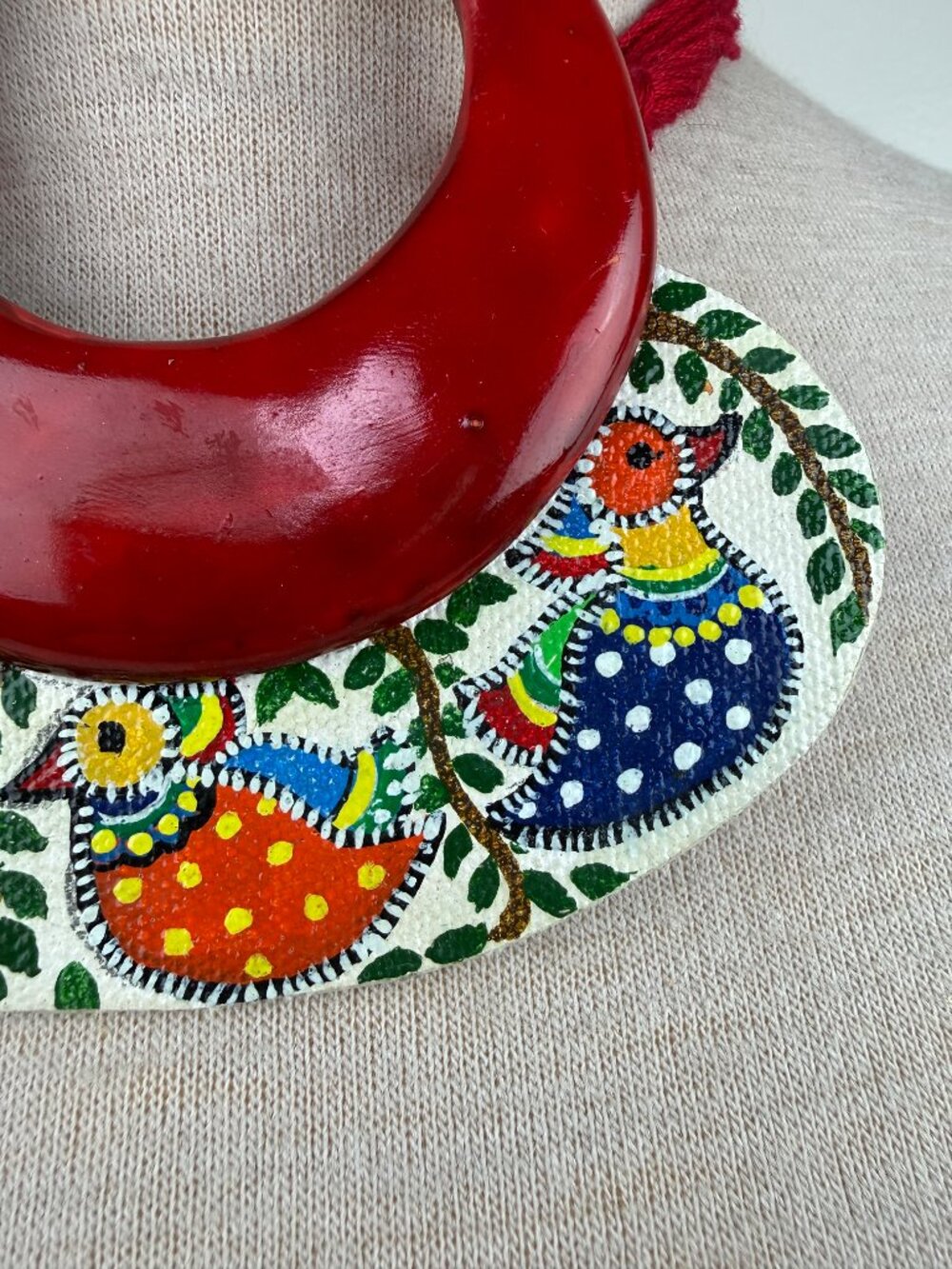 Unique Clay? Hand Painted Ducks Pendant Necklace Cotton Thread - Picture 4 of 9